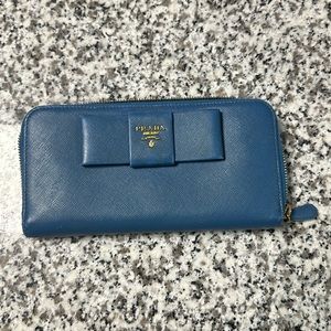 PRADA Wallet
